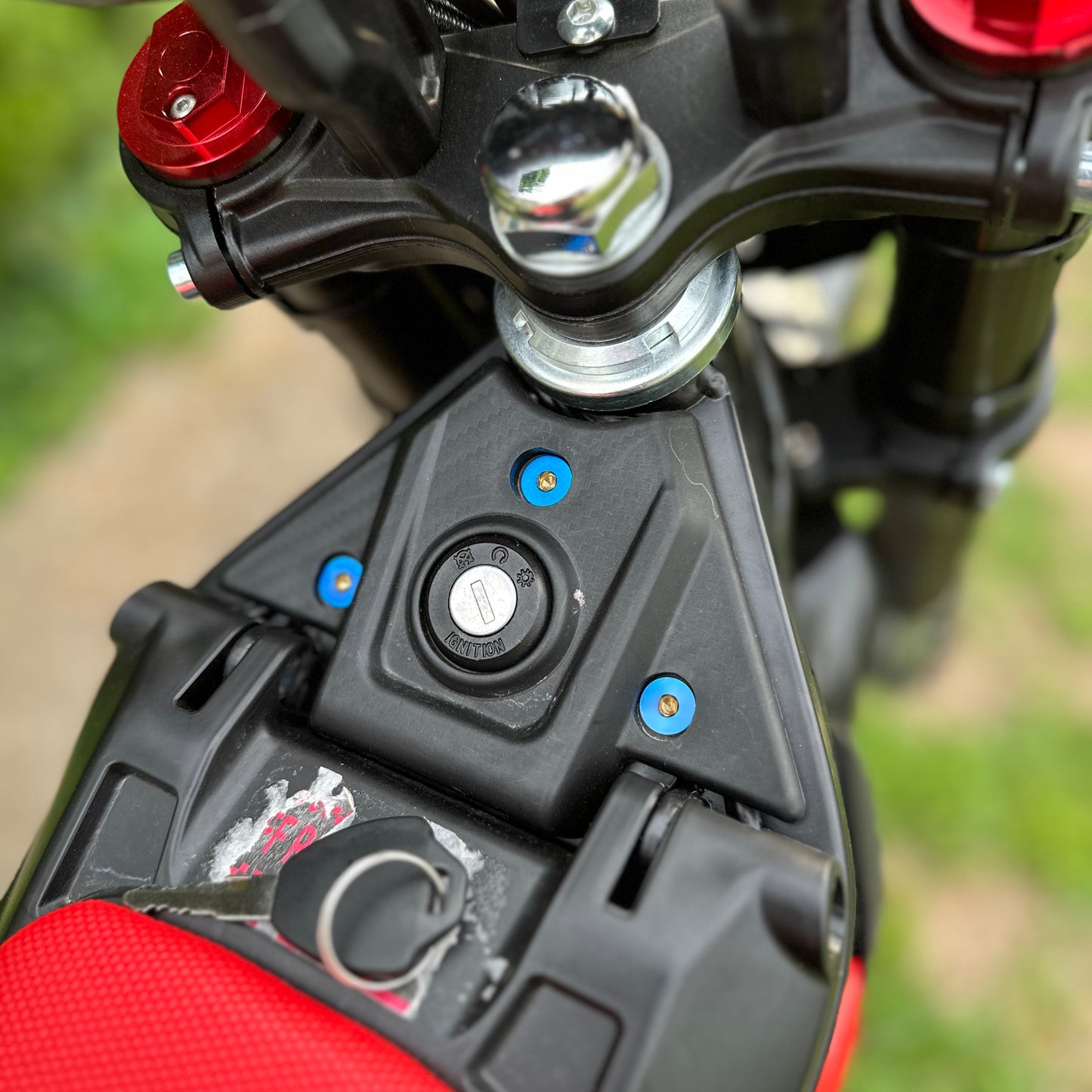 Yozma / Strike Shadow Ignition Plate Titanium Bolts